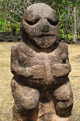 Polynesian statue